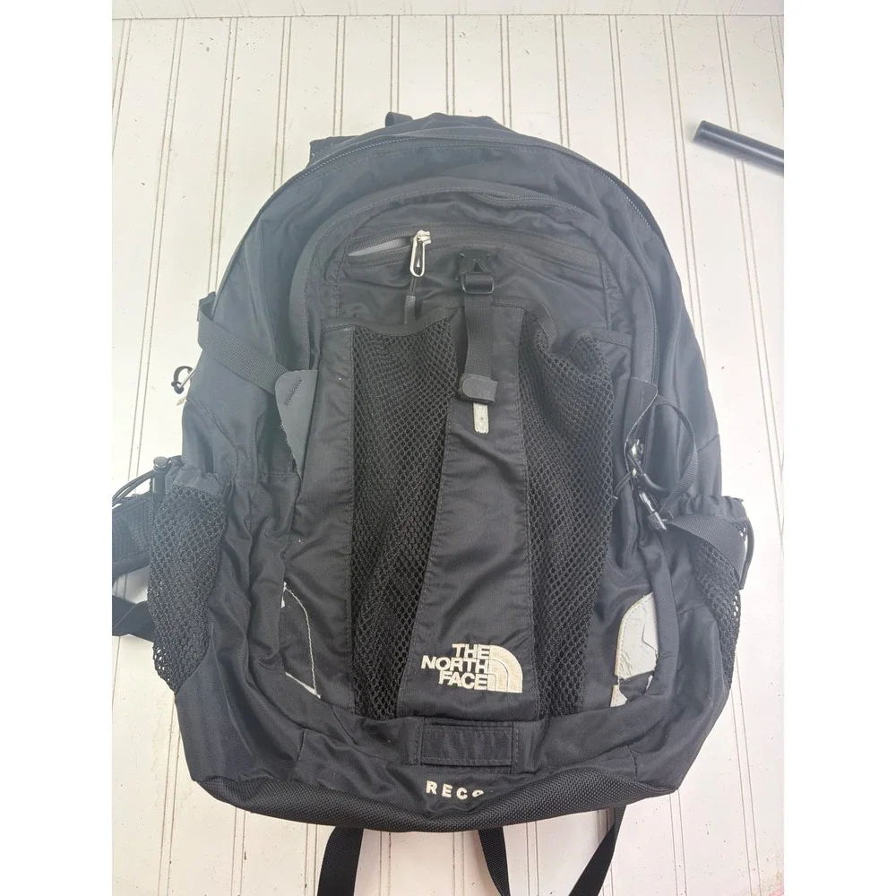 The North Face Recon Black Laptop Bag Hiking Daypack Backpack Unisex